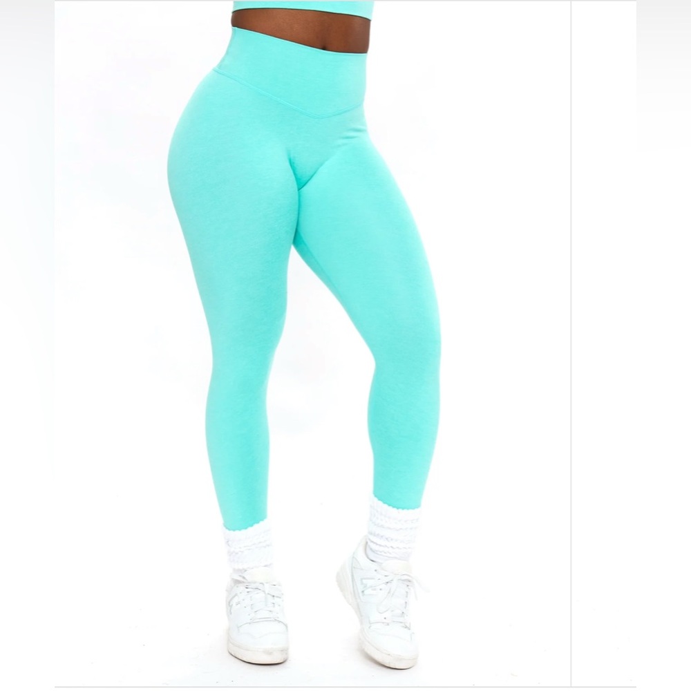 Aqua High-Waisted Leggings BUFFBUNNY S Med